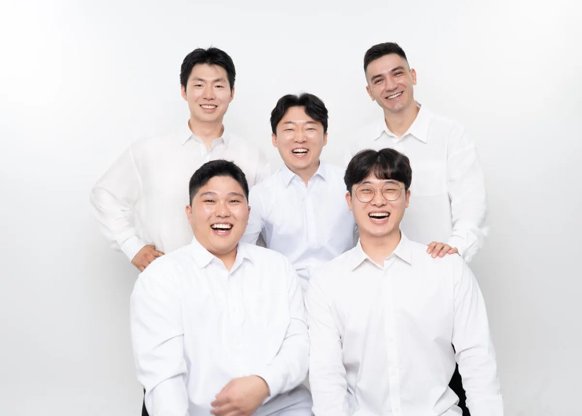 알리다홀딩스 임원 단체사진
